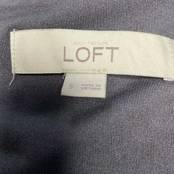 Loft Dress - Picture 4 of 4